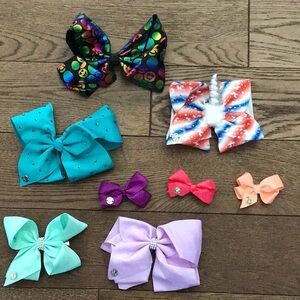 Jojo Siwa Colorful Kids Bow Set